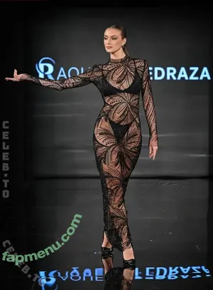 Rachel Pizzolato / Beautyandbrainswithatwist - / beautyandbrainswithatwist / braintwist2112 / nicoleafterdark nude photo #1766