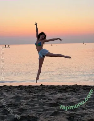 Rachel Pizzolato / Beautyandbrainswithatwist - / beautyandbrainswithatwist / biancasotelo14 / braintwist2112 nude photo #1790