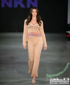 Rachel Pizzolato / Beautyandbrainswithatwist - / beautyandbrainswithatwist / braintwist2112 / nicoleafterdark nude photo #1878