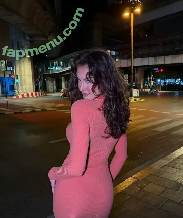 Rachel Pizzolato nude photo #1431 (Beautyandbrainswithatwist - / beautyandbrainswithatwist / braintwist2112 / nicoleafterdark)