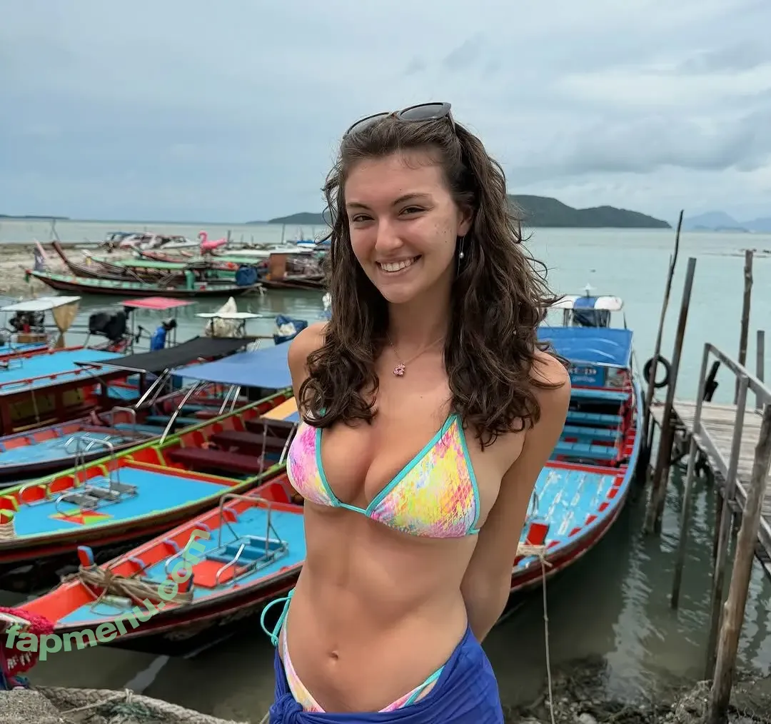 Rachel Pizzolato nude photo #1627 (Beautyandbrainswithatwist - / beautyandbrainswithatwist / biancasotelo14 / braintwist2112)