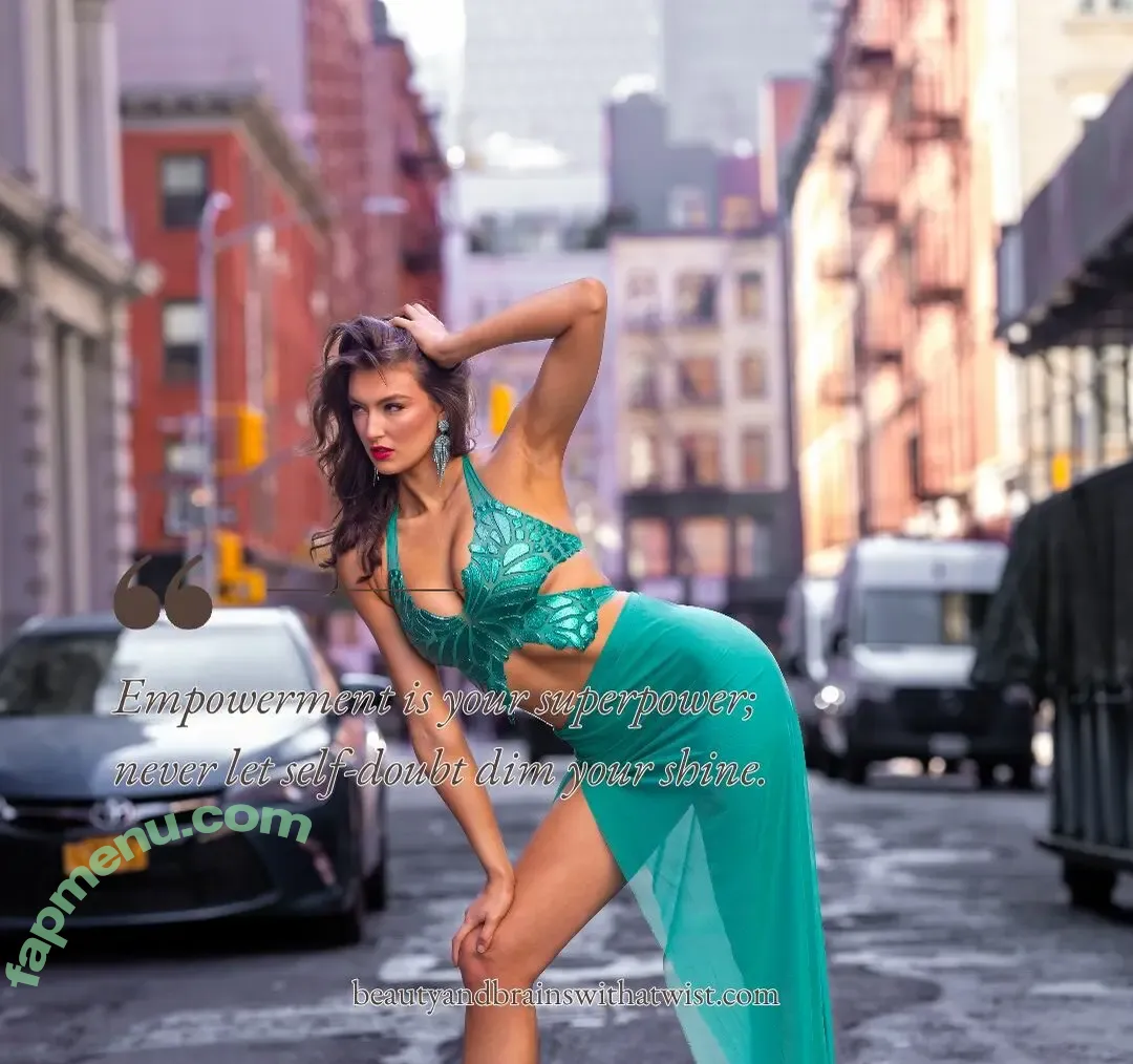 Rachel Pizzolato nude photo #1631 (Beautyandbrainswithatwist - / beautyandbrainswithatwist / biancasotelo14 / braintwist2112)