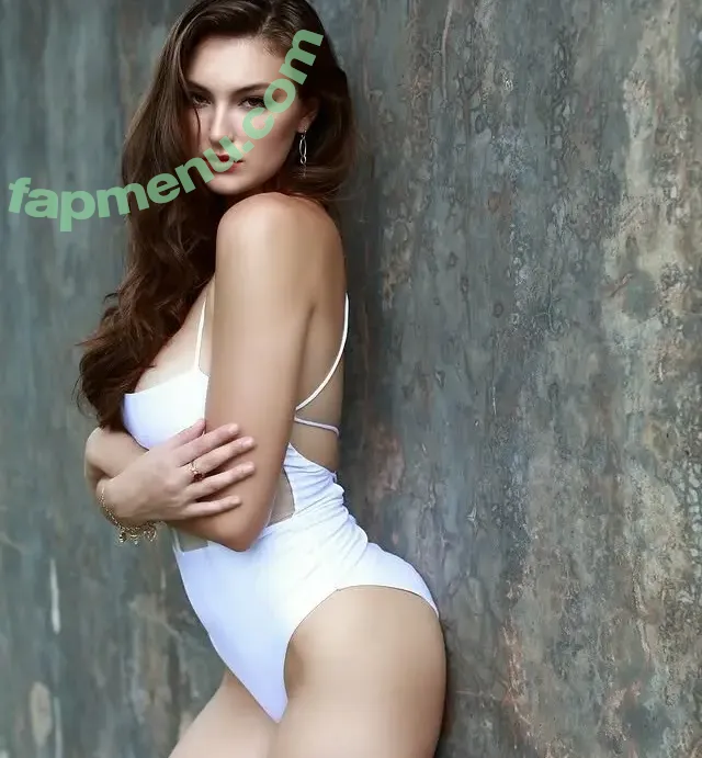 Rachel Pizzolato nude photo #1671 (Beautyandbrainswithatwist - / beautyandbrainswithatwist / biancasotelo14 / braintwist2112)