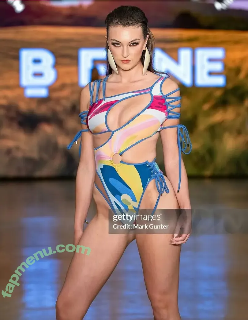 Rachel Pizzolato nude photo #1679 (Beautyandbrainswithatwist - / beautyandbrainswithatwist / biancasotelo14 / braintwist2112)