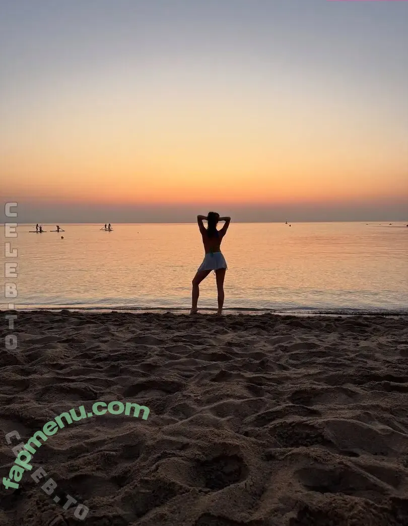 Rachel Pizzolato nude photo #1793 (Beautyandbrainswithatwist - / beautyandbrainswithatwist / biancasotelo14 / braintwist2112)