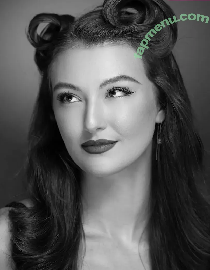 Rachel Pizzolato nude photo #1852 (Beautyandbrainswithatwist - / beautyandbrainswithatwist / braintwist2112 / nicoleafterdark)