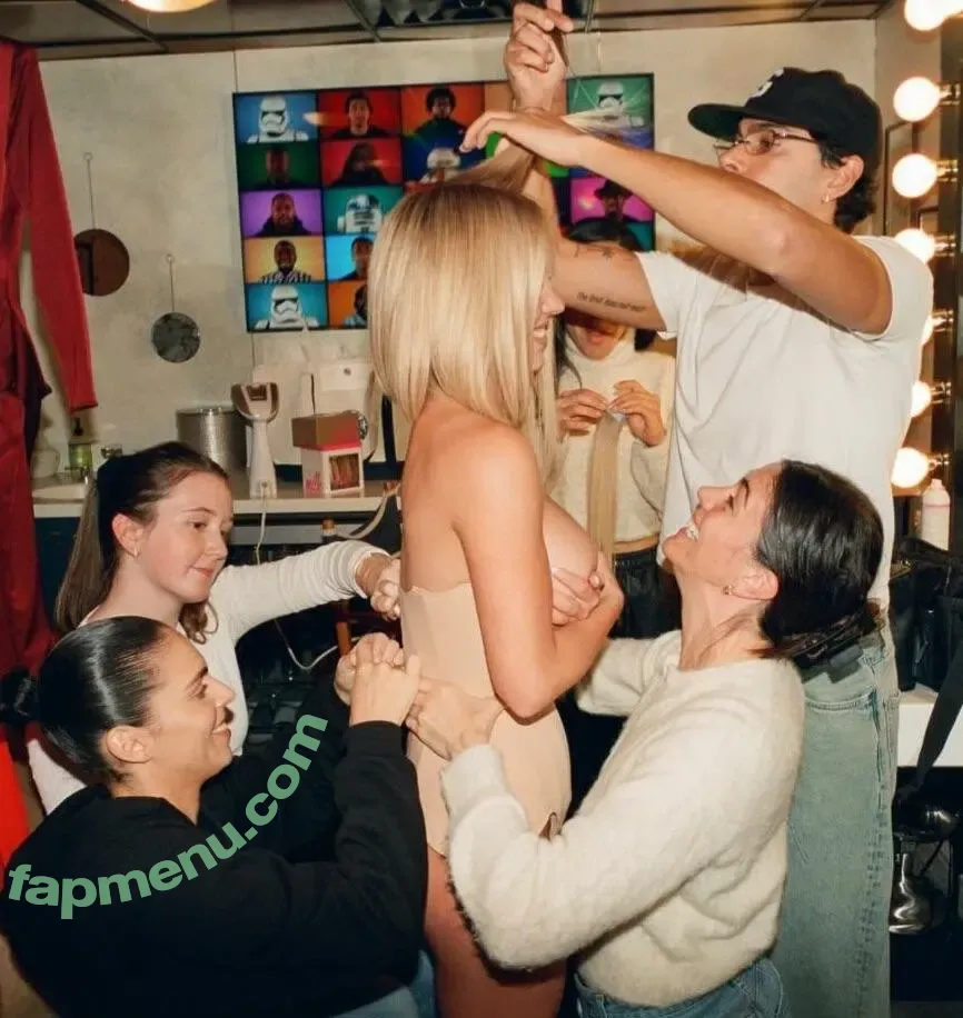 Rachel Pizzolato nude photo #1857 (Beautyandbrainswithatwist - / beautyandbrainswithatwist / braintwist2112 / nicoleafterdark)