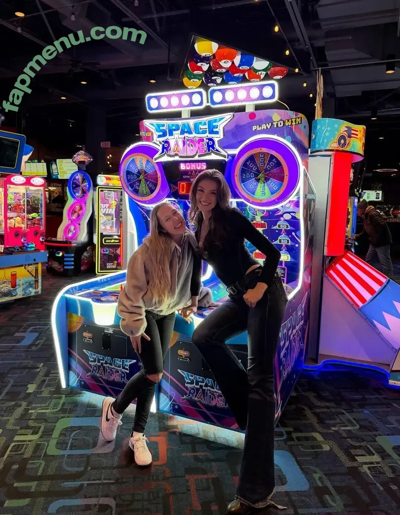 Rachel Pizzolato nude photo #1872 (beautyandbrainswithatwist / braintwist2112 / nicoleafterdark / rachelpizzolato4091)