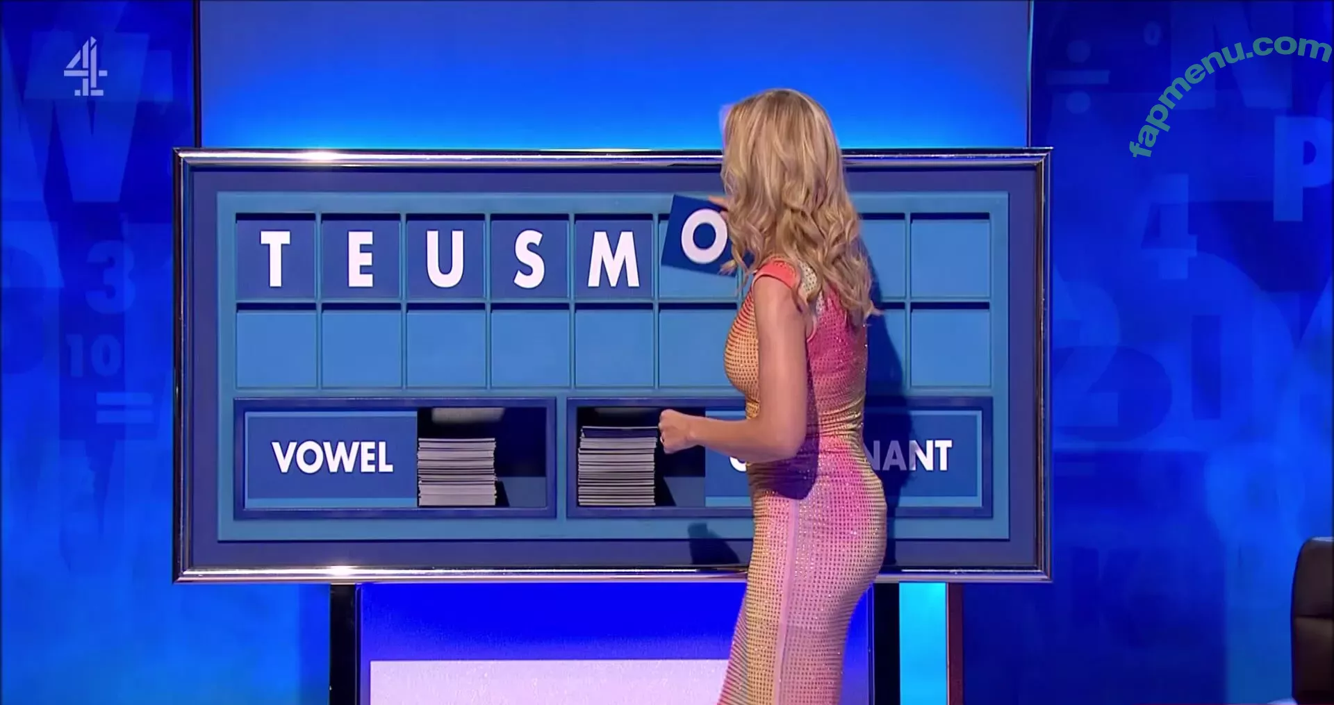 Rachel Riley nude photo #0213 (RachelRileyRR)