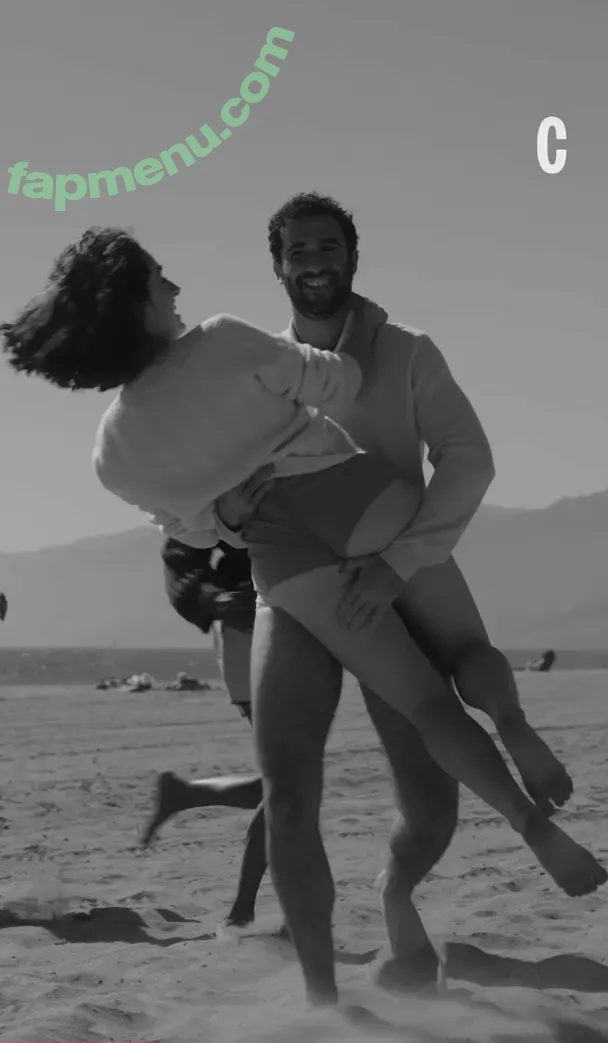 Rachel Sennott nude photo #0186 (sennottfiles / treaclychild)