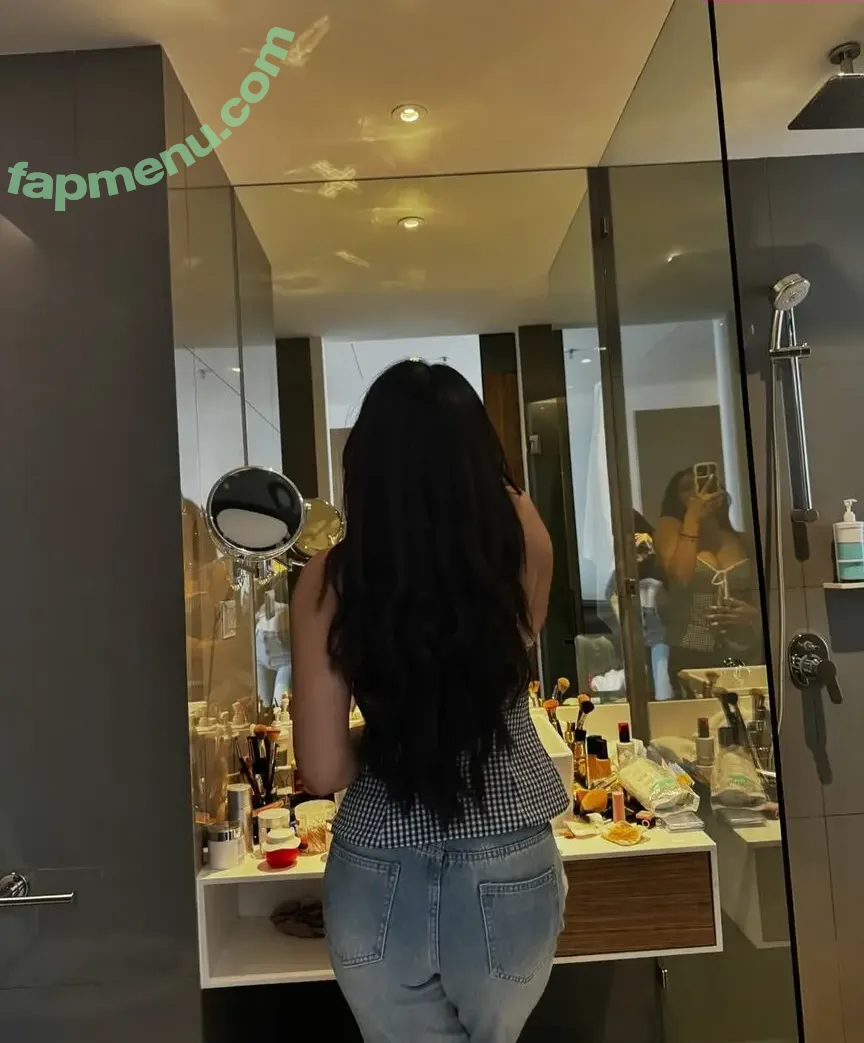 Rachel Sharma nude photo #0039 (sharma_rachel_)