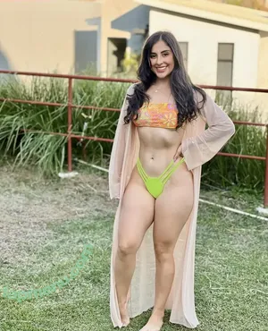  nude photo #0002