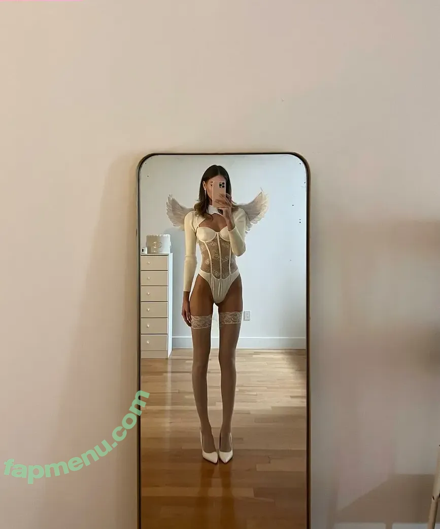 Rachel Winters nude photo #0037 (rachelwinters)