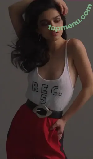 Rachel Zegler / rachelzegler / rachmariexoxo nude photo #1616