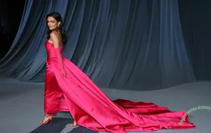 Rachel Zegler / rachelzegler / rachmariexoxo nude photo #2277