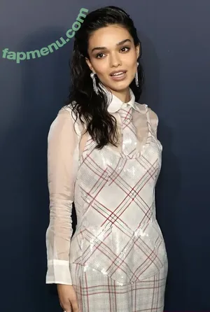 Rachel Zegler / rachelzegler / rachmariexoxo / tommy.dorfman nude photo #2342