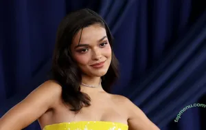 Rachel Zegler / rachelzegler / rachmariexoxo / tommy.dorfman nude photo #2352