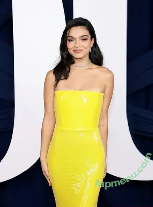 Rachel Zegler / rachelzegler / rachmariexoxo nude photo #2364