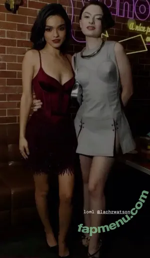 Rachel Zegler / rachelzegler / rachmariexoxo nude photo #2430