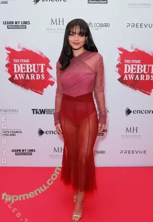 Rachel Zegler / rachelzegler / rachmariexoxo nude photo #2434