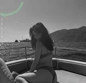 Rachel Zegler / rachelzegler / rachmariexoxo nude photo #2447