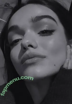 Rachel Zegler / rachelzegler / rachmariexoxo nude photo #2453