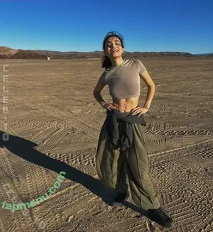 Rachel Zegler / rachelzegler / rachmariexoxo / tommy.dorfman nude photo #2504