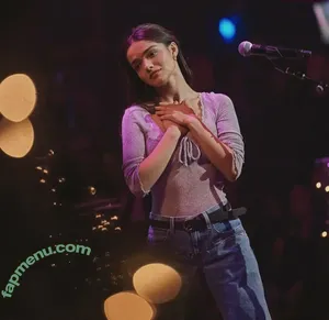 Rachel Zegler / rachelzegler / rachmariexoxo nude photo #2516