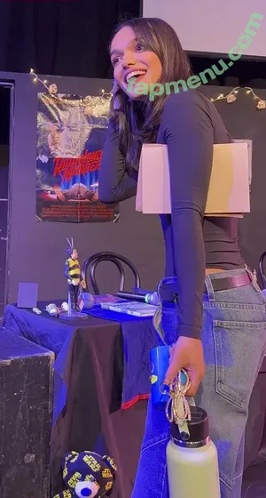 Rachel Zegler / rachelzegler / rachmariexoxo nude photo #2533