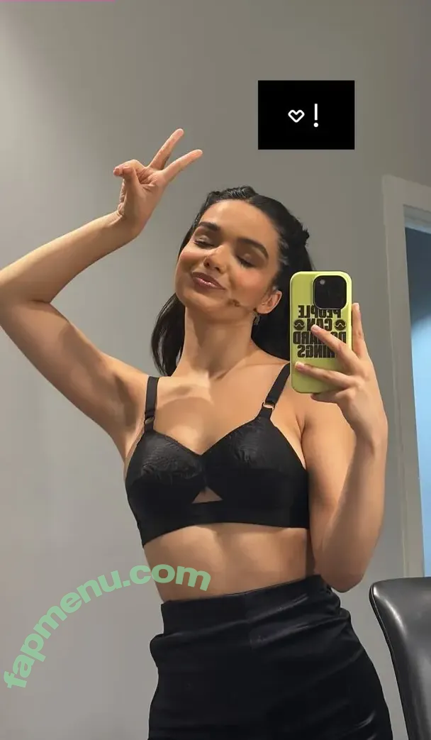 Rachel Zegler nude photo #2132 (rachelzegler / rachmariexoxo)