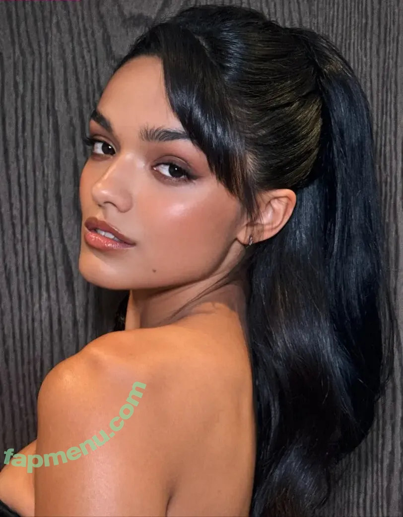 Rachel Zegler nude photo #2261 (rachelzegler / rachmariexoxo)