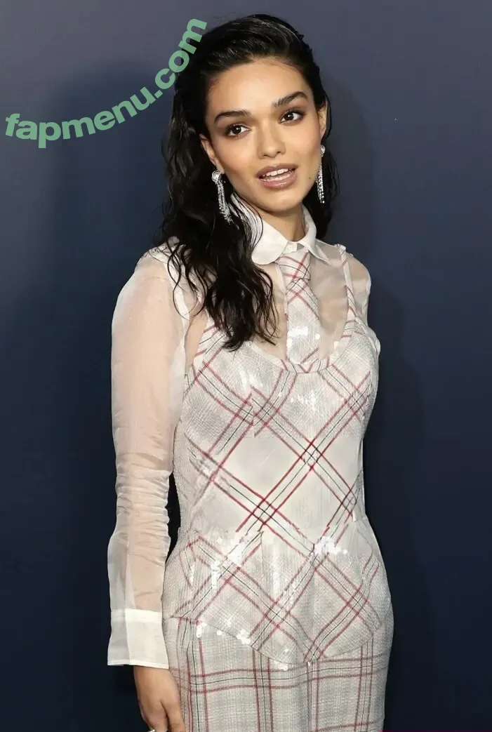 Rachel Zegler nude photo #2342 (rachelzegler / rachmariexoxo / tommy.dorfman)