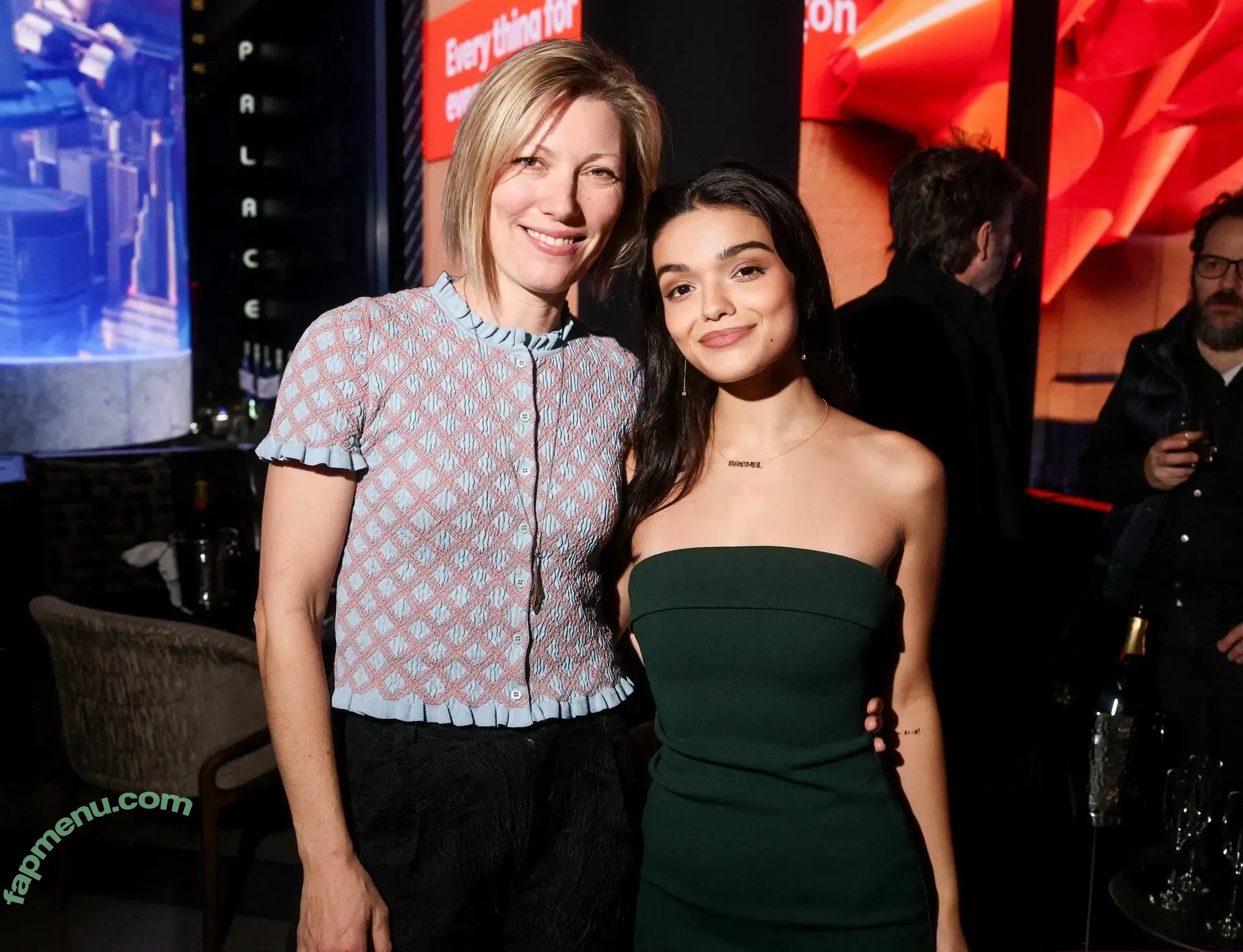 Rachel Zegler nude photo #2393 (rachelzegler / rachmariexoxo)