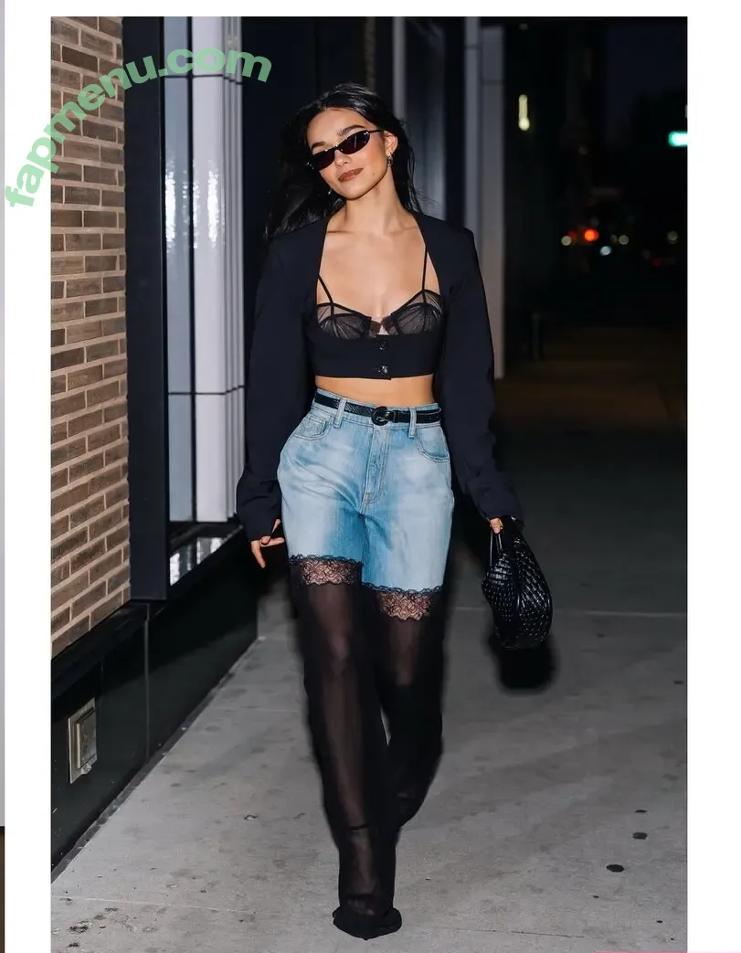 Rachel Zegler nude photo #2428 (rachelzegler / rachmariexoxo)