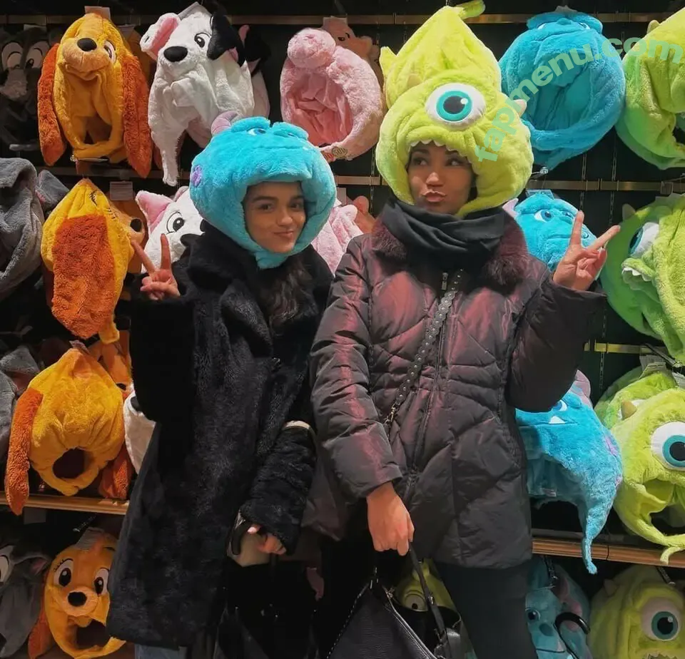 Rachel Zegler nude photo #2538 (rachelzegler / rachmariexoxo)