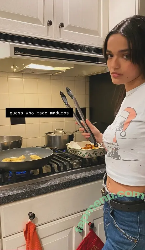 Rachel Zegler nude photo #2540 (rachelzegler / rachmariexoxo)