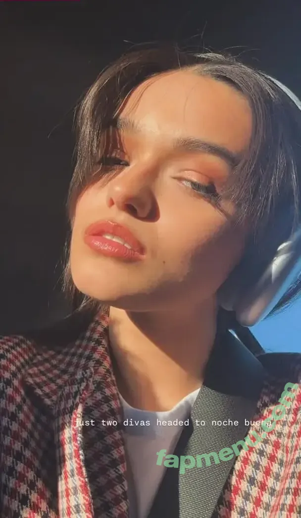 Rachel Zegler nude photo #2541 (rachelzegler / rachmariexoxo / tommy.dorfman)