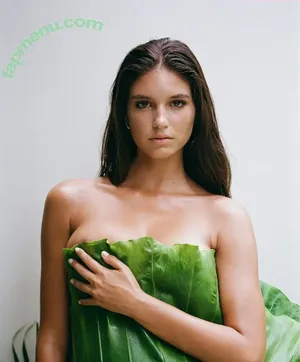 Rachelle Van Waardhuizen / rachelle_v_waardhuizen nude photo #0758