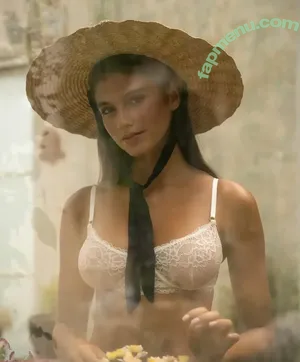 Rachelle Van Waardhuizen / rachelle_v_waardhuizen nude photo #0774