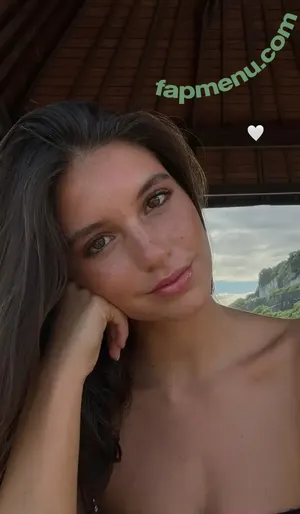 Rachelle Van Waardhuizen / rachelle_v_waardhuizen nude photo #0790