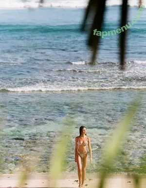 Rachelle Van Waardhuizen / rachelle_v_waardhuizen nude photo #1653