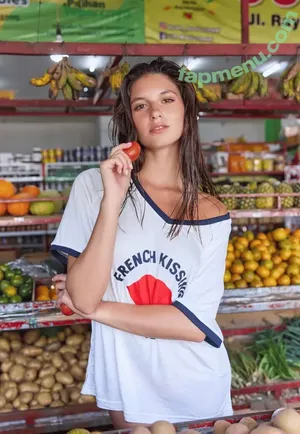 Rachelle Van Waardhuizen / rachelle_v_waardhuizen nude photo #1726