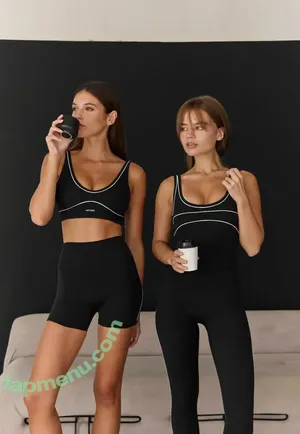 Rachelle Van Waardhuizen / rachelle_v_waardhuizen nude photo #1760