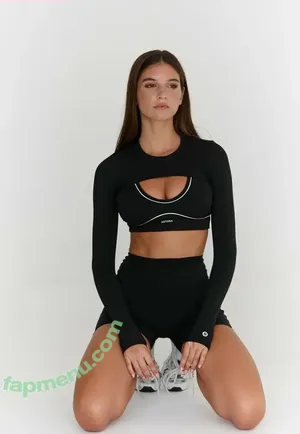 Rachelle Van Waardhuizen / rachelle_v_waardhuizen nude photo #1762