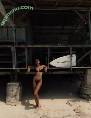 Rachelle Van Waardhuizen / rachelle_v_waardhuizen nude photo #1803