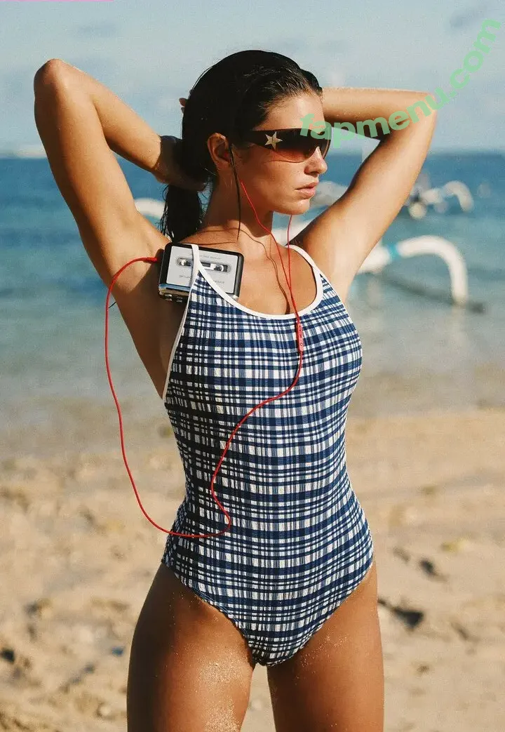 Rachelle Van Waardhuizen nude photo #1322 (rachelle_v_waardhuizen)