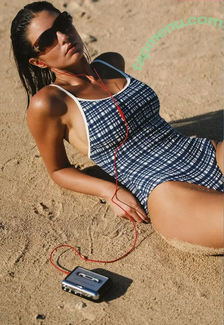 Rachelle Van Waardhuizen nude photo #1336 (rachelle_v_waardhuizen)