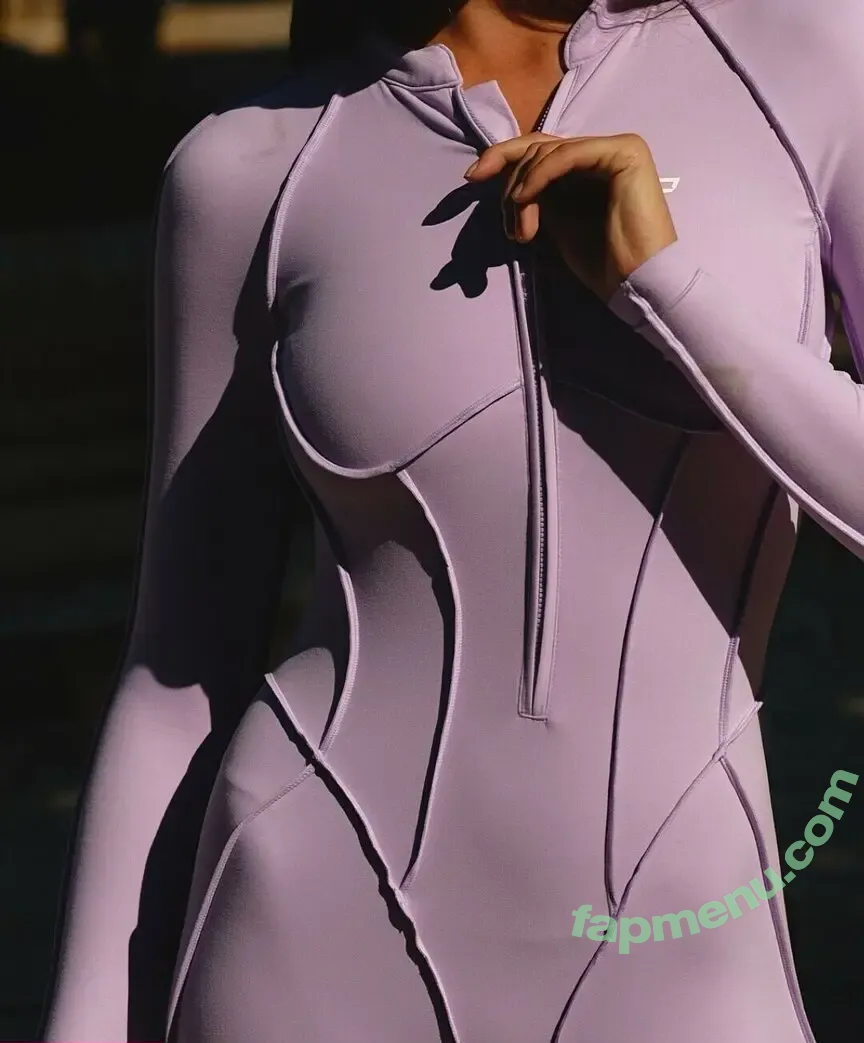 Rachelle Van Waardhuizen nude photo #1748 (rachelle_v_waardhuizen)