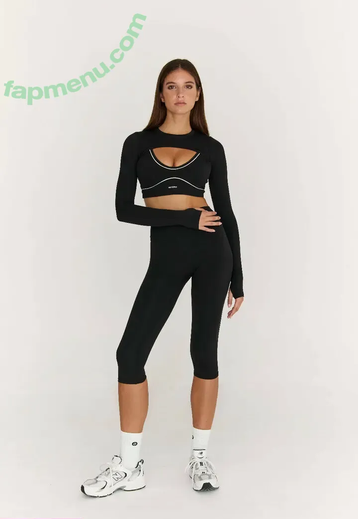 Rachelle Van Waardhuizen nude photo #1770 (rachelle_v_waardhuizen)