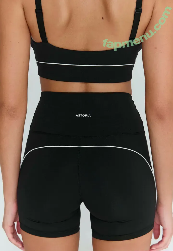 Rachelle Van Waardhuizen nude photo #1787 (rachelle_v_waardhuizen)